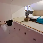 Kalamos - 10 Person With Private Pool In Oludeniz-hisaronu Fethiye