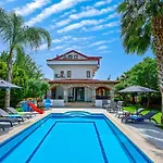 Kalamos - 10 Person With Private Pool In Oludeniz-hisaronu