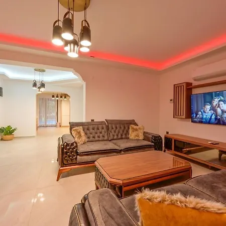 Kalamos - 10 Person With Private Pool In Oludeniz-hisaronu Fethiye