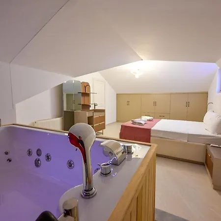 Vila Kalamos - 10 Person With Private Pool In Oludeniz-hisaronu *